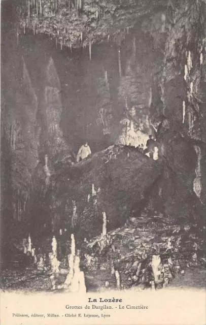 Cpa 48 Grottes De Dargilan Le Cimetiere