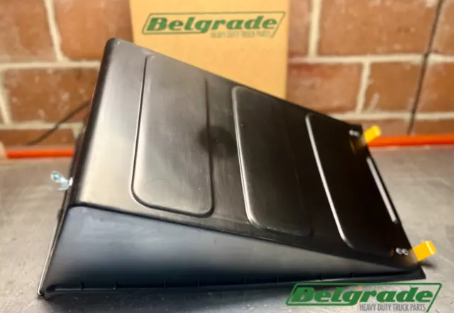 Freightliner M2 Battery Box Cover A06-76982-000 3