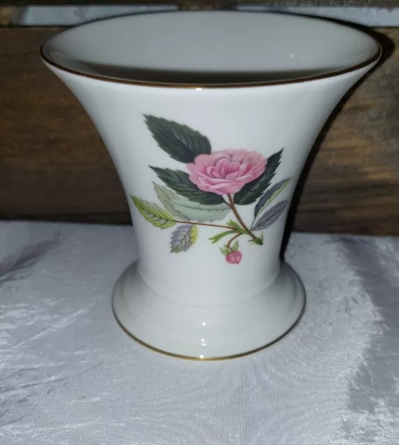 Vintage Wedgwood Hathaway Rose Vase. Bone China. Made In England