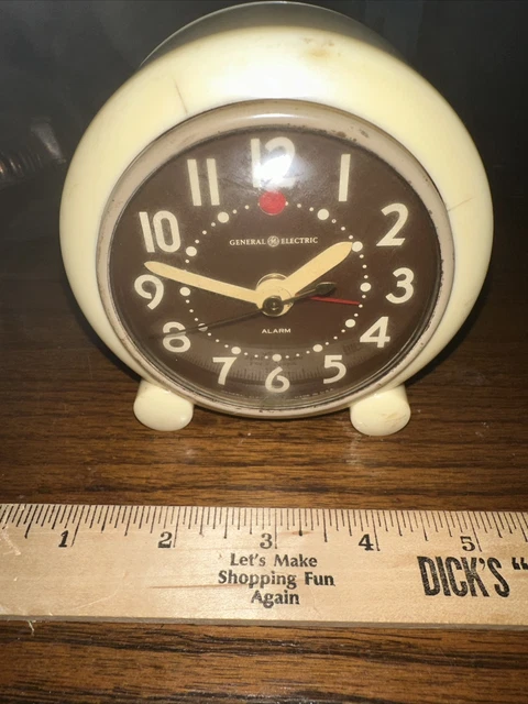 VINTAGE 1940'S GENERAL Electric GE Art Deco Clock Model 7H160 *NOT ...