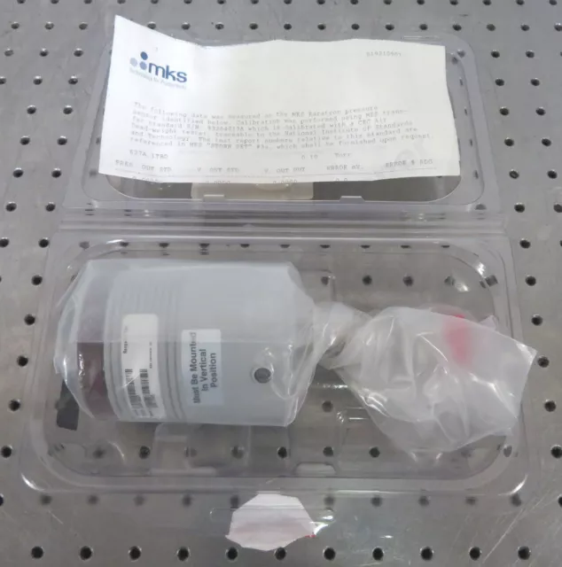 C189782 MKS 627A.1TBD Baratron Pressure Transducer (Range: 0.1 Torr)