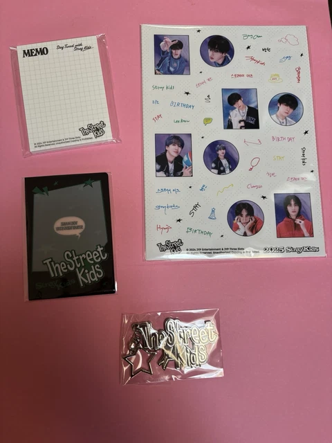 STRAY KIDS YOUR HERO JAPAN SEASON'S GREETINGS 2025 MUSEUM STRAY KIDS YOUR HERO JAPAN SEASON'S GREETINGS 2025 MUSEUM