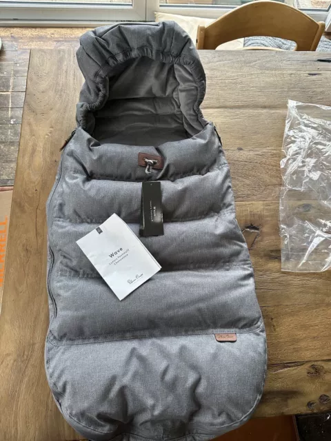 *New With Tags* SILVER CROSS WAVE PRAM / PUSHCHAIR FOOTMUFF / COSYTOES GREY