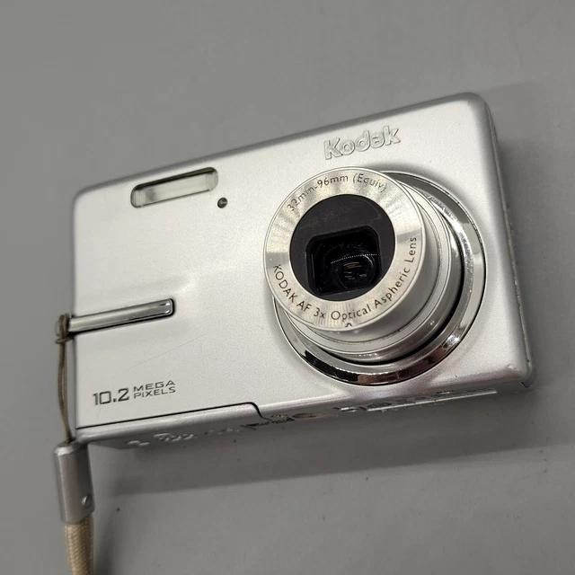 Kodak EasyShare M1073 IS 10,2 megapixel fotocamera digitale compatta argento testato 9