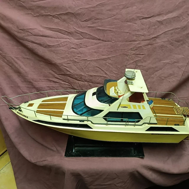 Bateau RC ROBBE FAST MAN • EUR 39,00 - FR