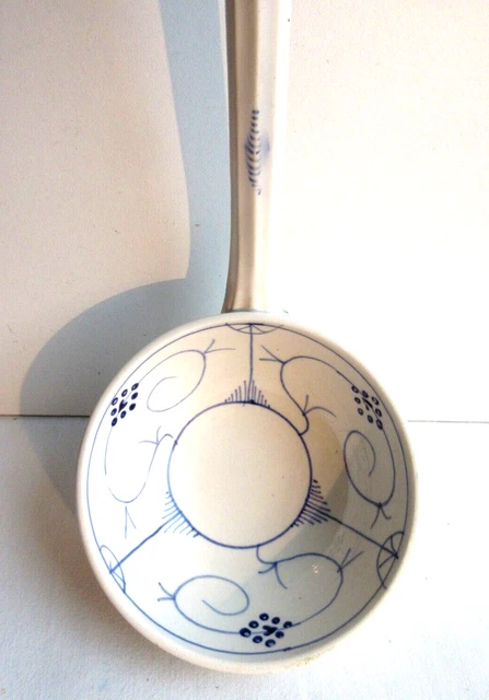 Louche en faïence, modèle Copenhague de Sarreguemines, Art Déco / Nouveau 3