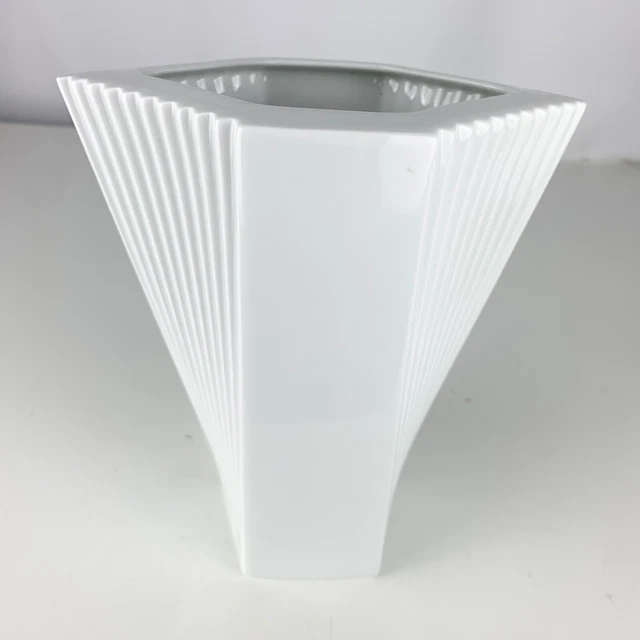 VINTAGE WHITE ROSENTHAL Modernist Vase by Sami Wirkkala "Origami