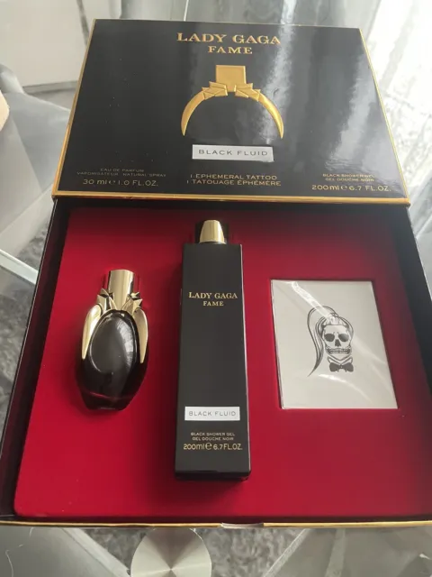 Lady Gaga Fame Black Fluid 30Ml Eau De Parfum + 200Ml Black Shower Gel Gift Set
