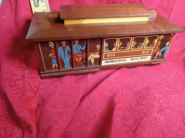 San Francisco STREET CABLE CAR REUGE Music Jewelry Box  514 Municipal Railway