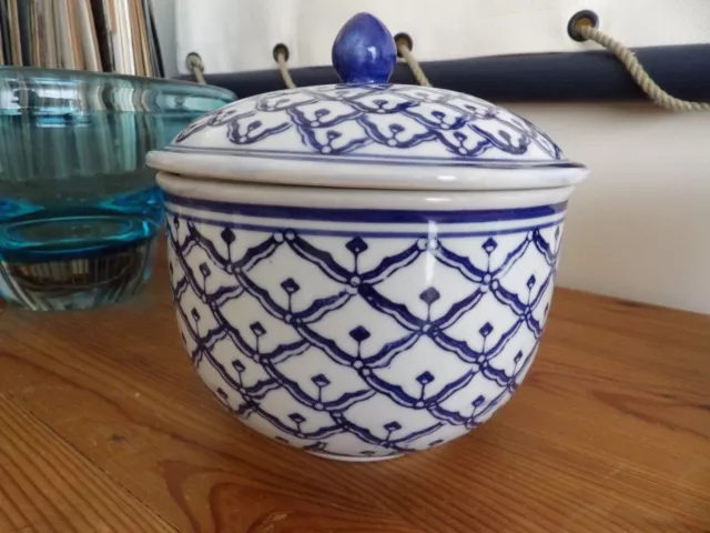 Grand pot couvert porcelaine Chine Blanc Bleu H  17 cm