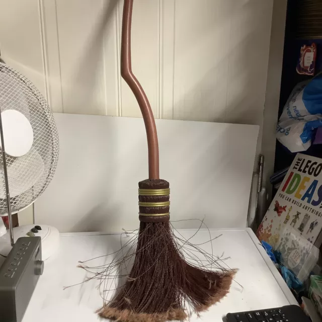 Nimbus 2000 Harry Potter Broom, Vintage 2001 - Hollow Plastic