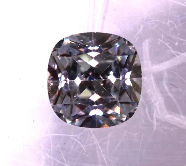 3,60 ct  Zircon CZ Vert - Superbe -