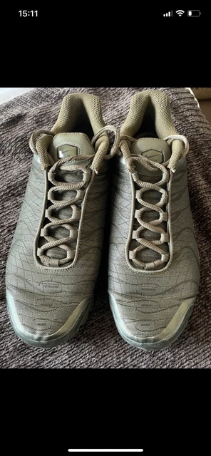 Khaki green deals tns