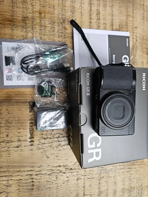 Ricoh Gr III Compact Digital New Camera 24mp - Black Low S/C Only 280