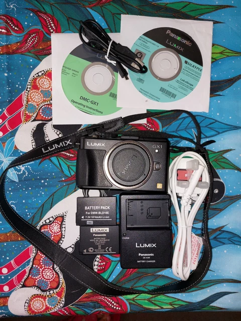 Panasonic LUMIX DMC-GX1 16.0 MP body only, excellent condition, shutter 1300!