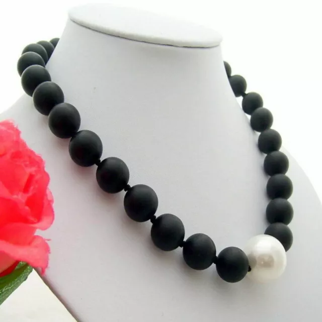 12MM Fashion natural Black Jasper White round Shell Pearl Necklace Pendant