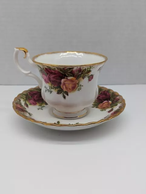 Royal Albert "Old Country Roses" Footed Tea Cup and Saucer Set