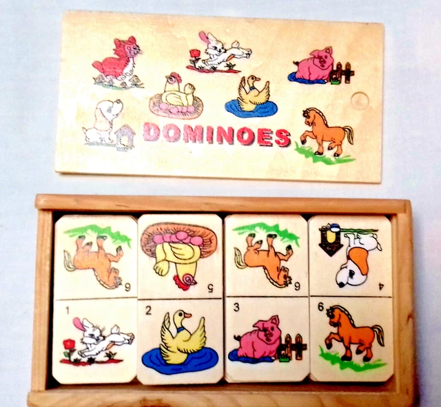 Jeu De Dominos Vintage En Bois - Illustration Picasso - Gavilla De Fabulas Sin Amor