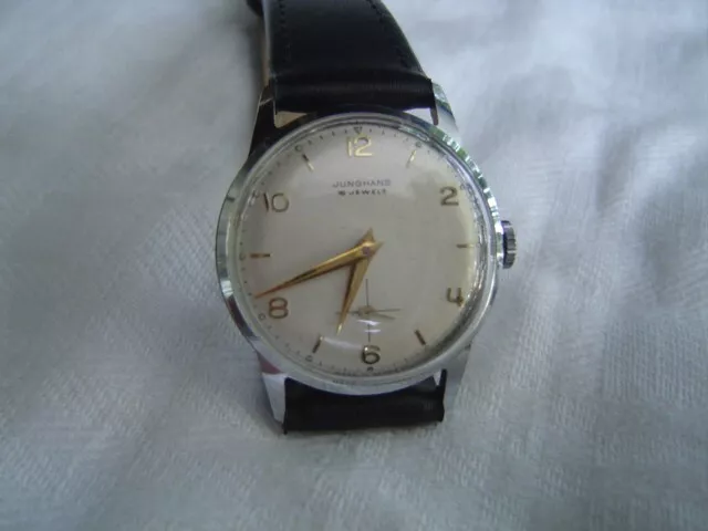 Sehr gepfl. JUNGHANS H.-Uhr (MAX BILL) Hau  "Vintage"