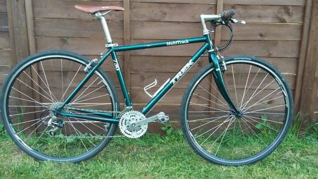 TREK 730 MULTITRACK Hybrid 17 inch bike cycle bicycle