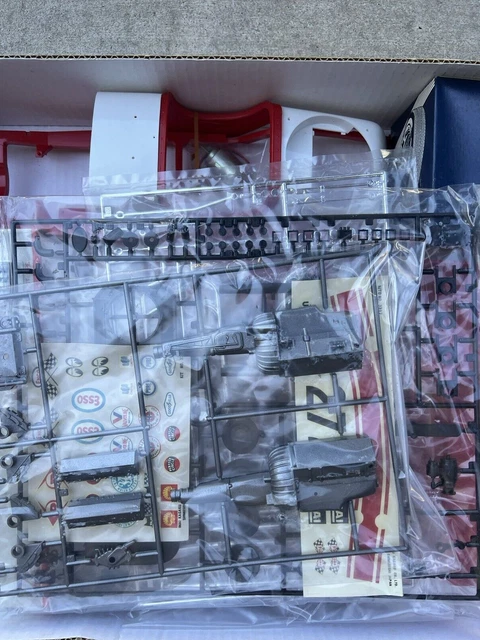 IMAI VINTAGE EXCALIBUR SSK GT Series Model Kit Motorized 1/12 $99.00