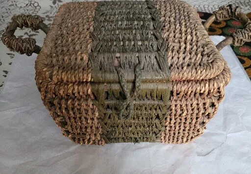 Antique Twisted Rattan Sewing Basket~Large Green/Natural Lidded 14"w×6.50" Tall