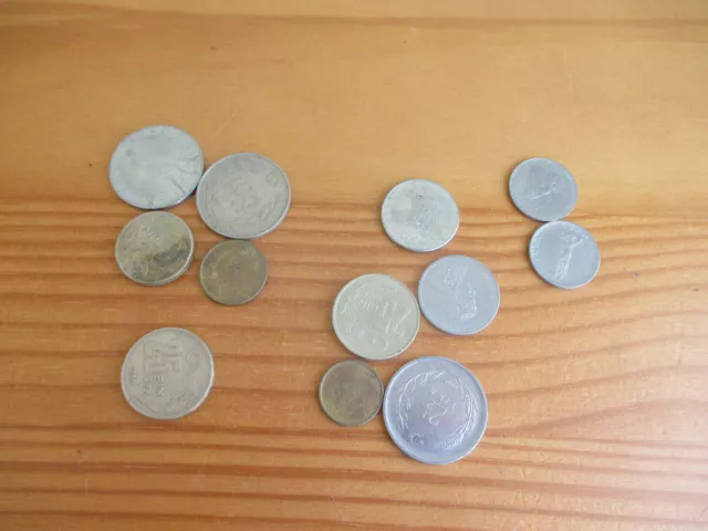lot de 12 pièces de monnaie TURQUIE Tous états