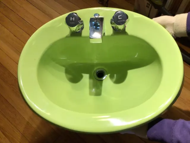 Vintage MCM Eljer Surface Mount Drop-In Groovy Green Apple Bathroom Sink &Faucet