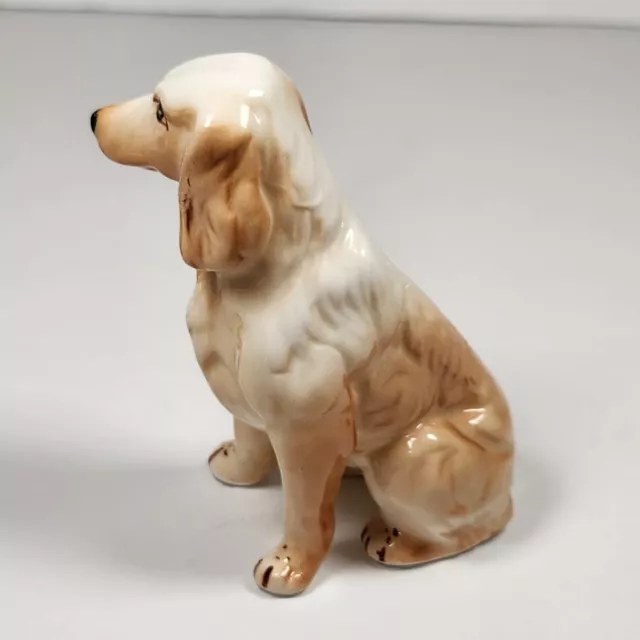 Vtg Spaniel Retriever Dog Figurine White Brown Bone China Sitting 3.25 in. High 3