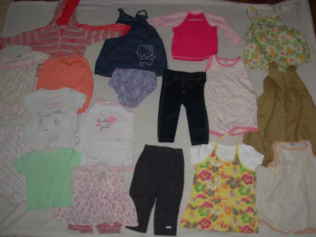 Lot de 18 vêtements 12mois (74cm) Fille été / mi-saison