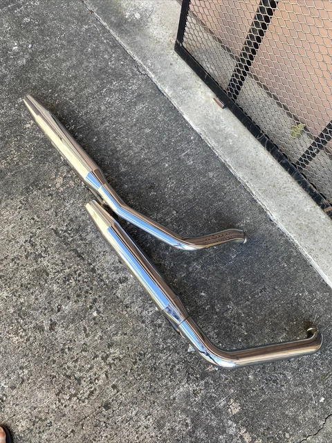 Harley Davidson Twin Cam Softail FXS Exhaust System OEM Mufflers Pipes