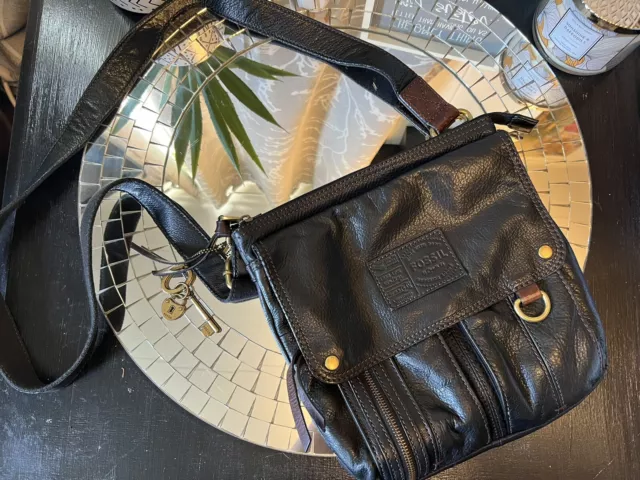 Vintage FOSSIL MORGAN TRAVELER Black Leather Crossbody Bag Organizer Purse Vintage FOSSIL MORGAN TRAVELER Black Leather Crossbody Bag Organizer Purse