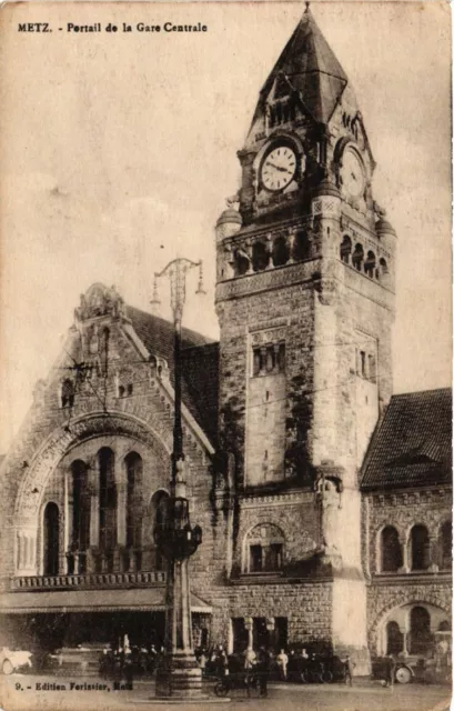 CPA AK METZ - Portail de la Gare Centrale (393044)