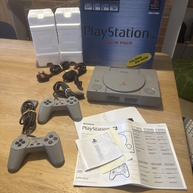 PLAYSTATION PS1 VALUE Pack PAL Complet scph 5552 c EUR 150,00 - FR