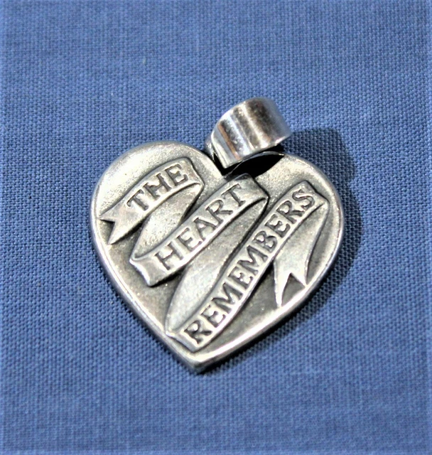 James avery the sales heart remembers charm