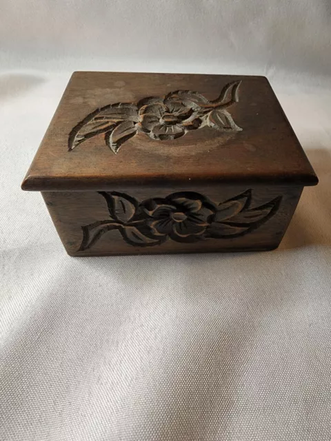 Vintage Wooden Trinket Box Carved Flowers