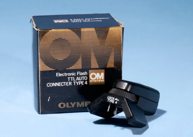 Cordon TTL Olympus Auto Cord T 0.6m – Pour Flash OM System – OM-4 Ti, OM-2n, OM-1n – État MINT