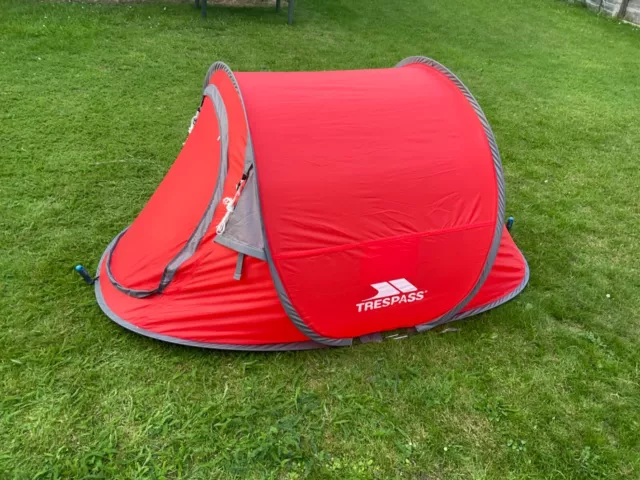 TRESPASS 2 PERSON POP UP Tent Red Sewn in Groundsheet New Unused No bag 10.50 PicClick UK