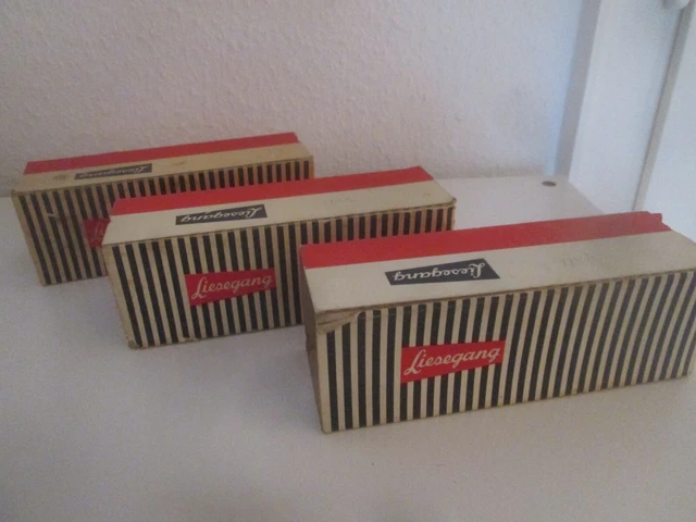 "Liesegang" - 3 Diamagazine für je 30 Dias - rotes Unterteil - mit Karton