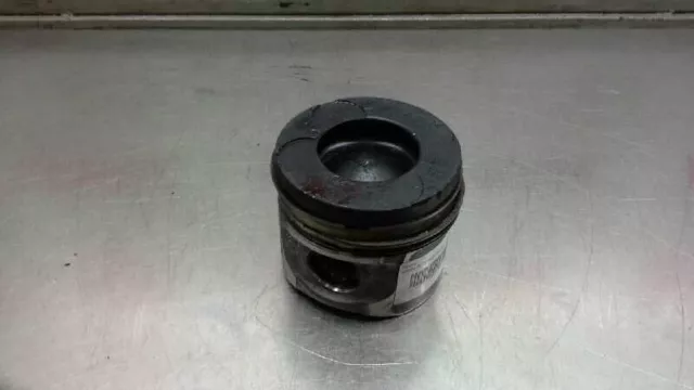 Piston Para Nissan Pathfinder R51 2.5 Dci Diesel Cat 811808             811808