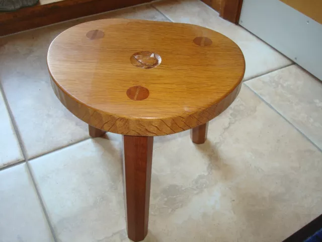 Robert Mouseman Thompson apprentice - Wren - Vintage Milking Stool