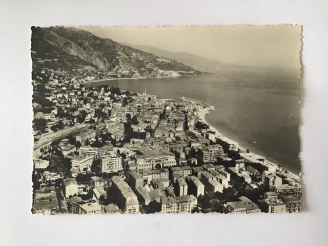 MENTON - Vue aérienne sur la Ville et la Côte Italienne