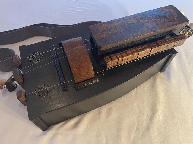 2 Tone Hurdy Gurdy