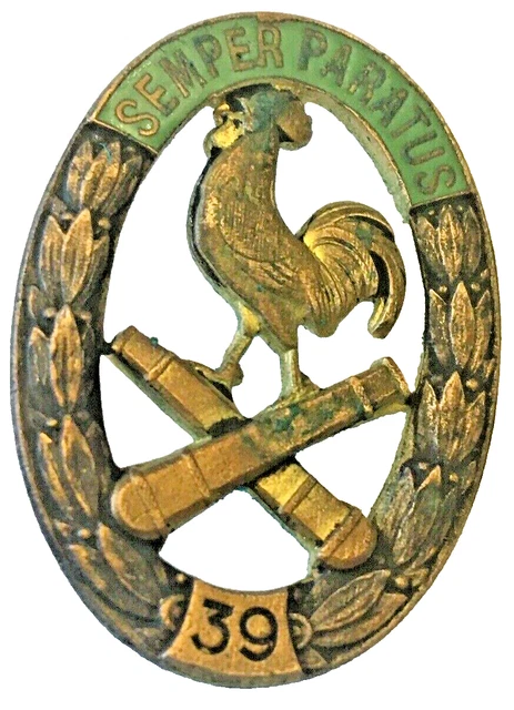 INSIGNE / PUCELLE 7 e régiment d'artillerie Drago Paris G3216 EUR 5,00 - FR