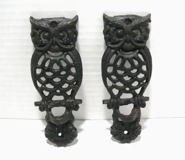 Pair of 2 Vintage Cast Iron Metal Owl Wall Decor Plant Hangers. Missing Arms.