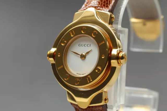 [N MINT] GUCCI 6600L Reversible Gold Brown Bangle Quartz Women's Watch JAPAN 401