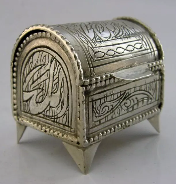 BEAUTIFUL EGYPTIAN SOLID SILVER TREASURE CHEST BOX c1948 EASTERN ANTIQUE 40g
