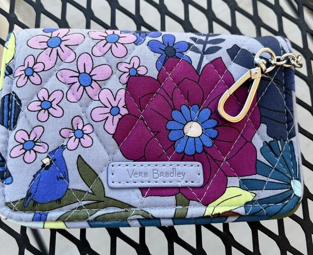 VERA BRADLEY RFID Small Bifold Wallet Bengal Lily Floral NWT 21.32