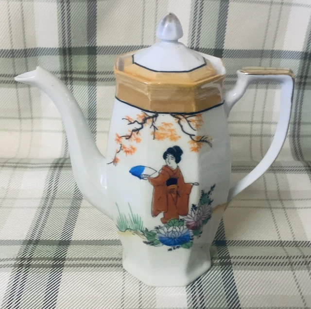 VINTAGE JAPANESE HAND Painted Tea Set. Lustre Ware. 15 Pieces KLIMAX