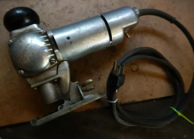 Vintage Black And Decker B&D No. 11 Jig Saw Woodworking Tool Read Description